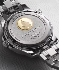 Alternative view of Omega Seamaster Diver 300M 42mm White Dial Stainless Steel Bracelet 522.21.42.20.04.001