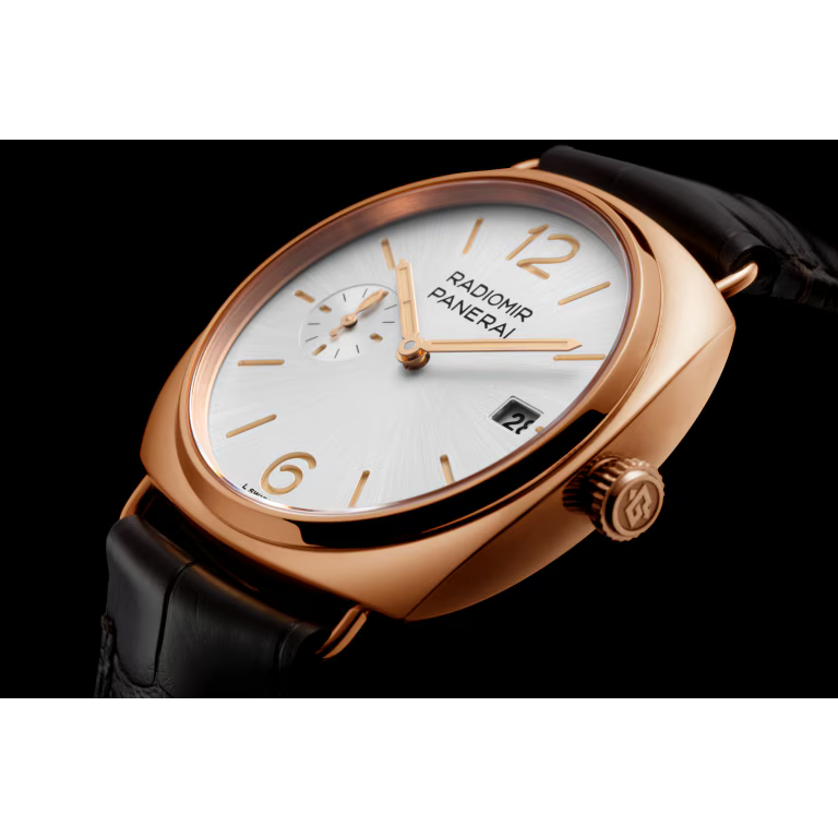 Panerai Radiomir Quaranta Goldtech�?40mm PAM01026 - Image 3