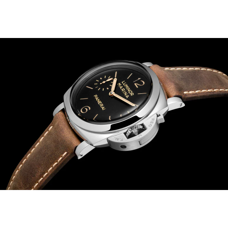 Panerai Luminor Marina 47mm PAM00422 - Image 3