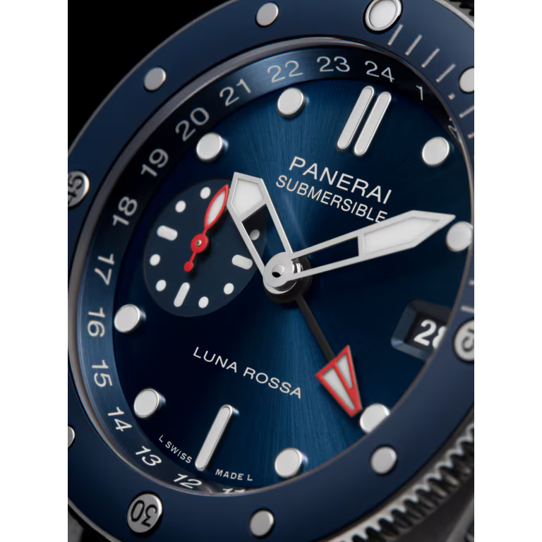 Panerai Submersible GMT Luna Rossa Titanio 42mm PAM01507 - Image 4