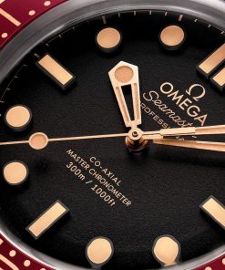 Alternative view of Omega Seamaster Diver Bronze Gold Men's Watch 42mm 210.92.42.20.01.003