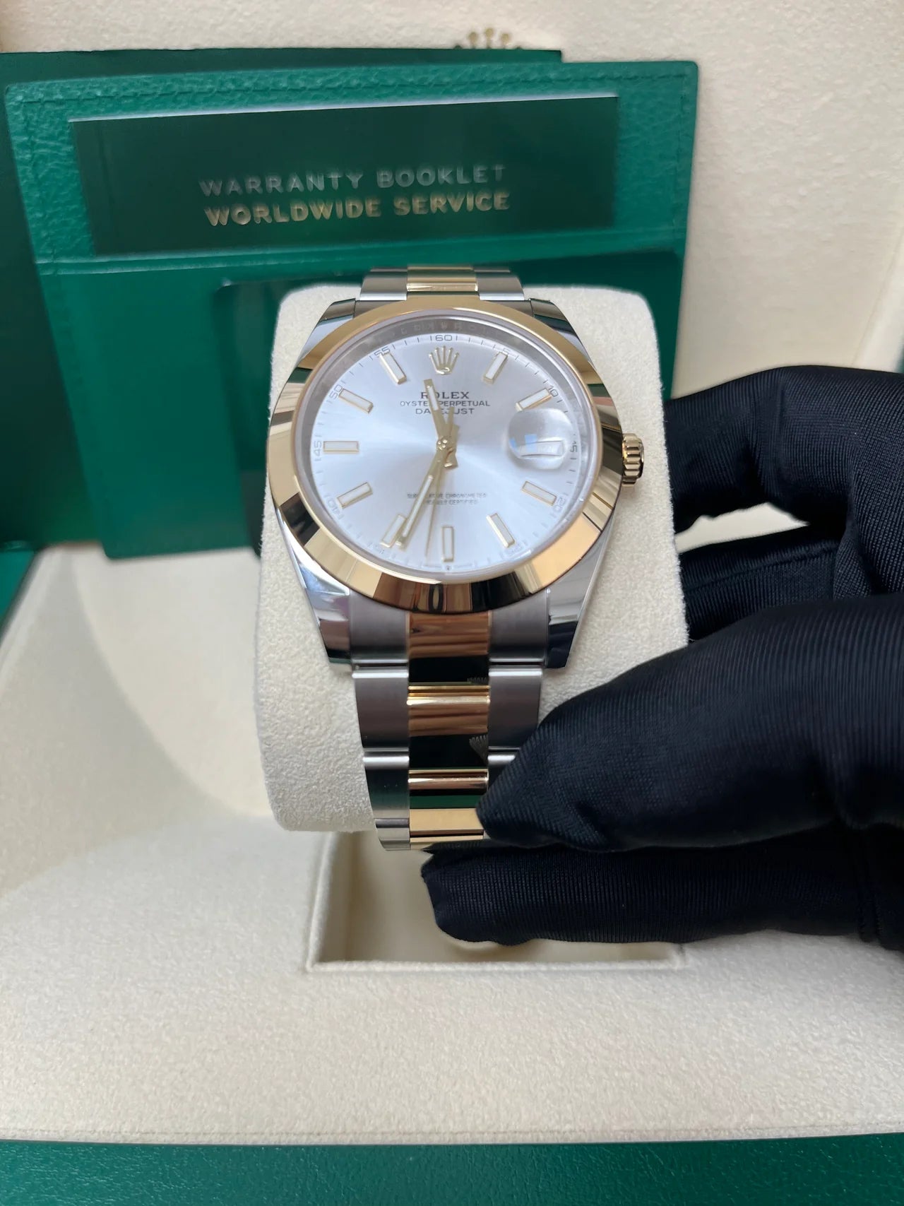 Rolex Datejust 41mm 126303 Silver Index Oyster Steel and Yellow Gold Mens Watch - Image 7