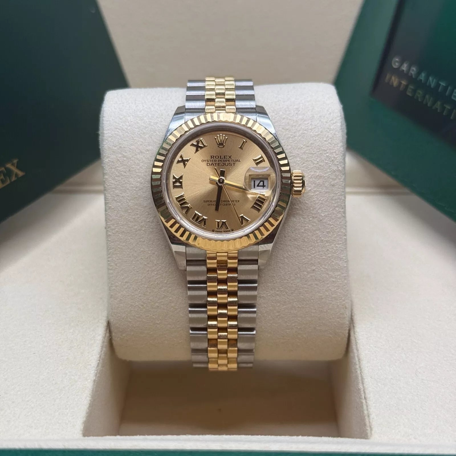 Rolex Lady-Datejust 28mm 279173 Champagne Roman Dial Oyster Bracelet - Image 3
