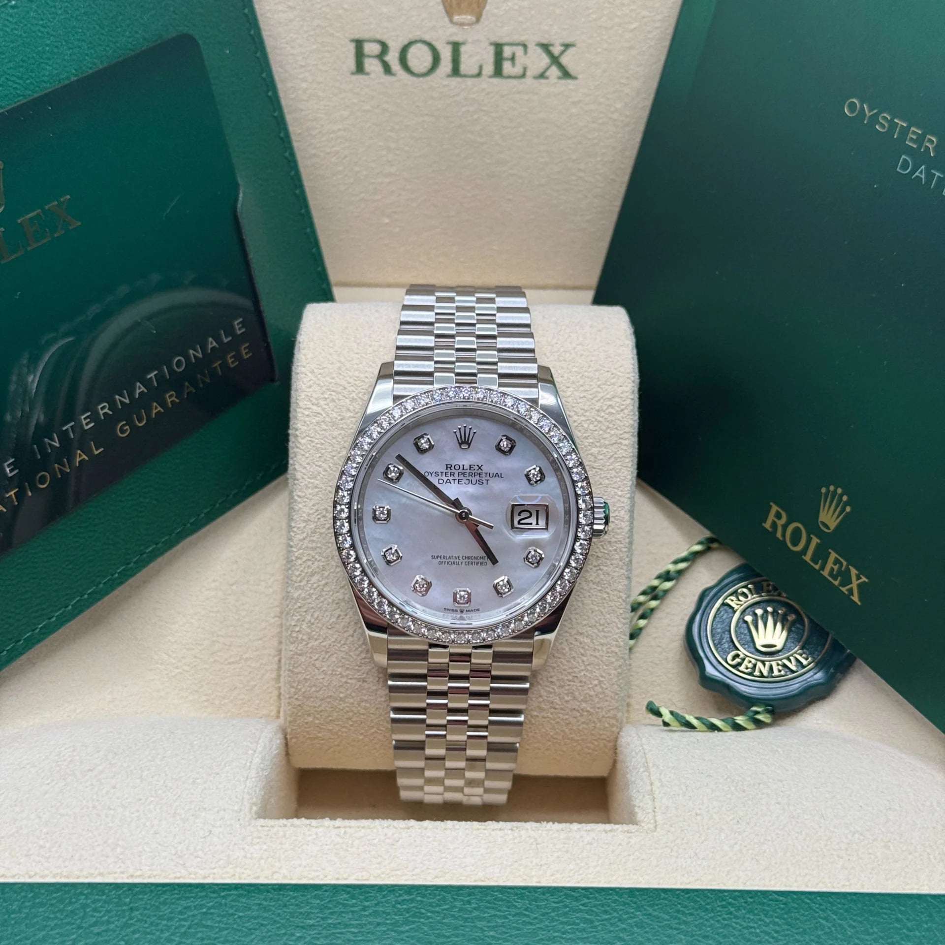 Rolex Datejust 36mm 126284 Mother-of-Pearl Dial Oyster Bracelet - Image 14