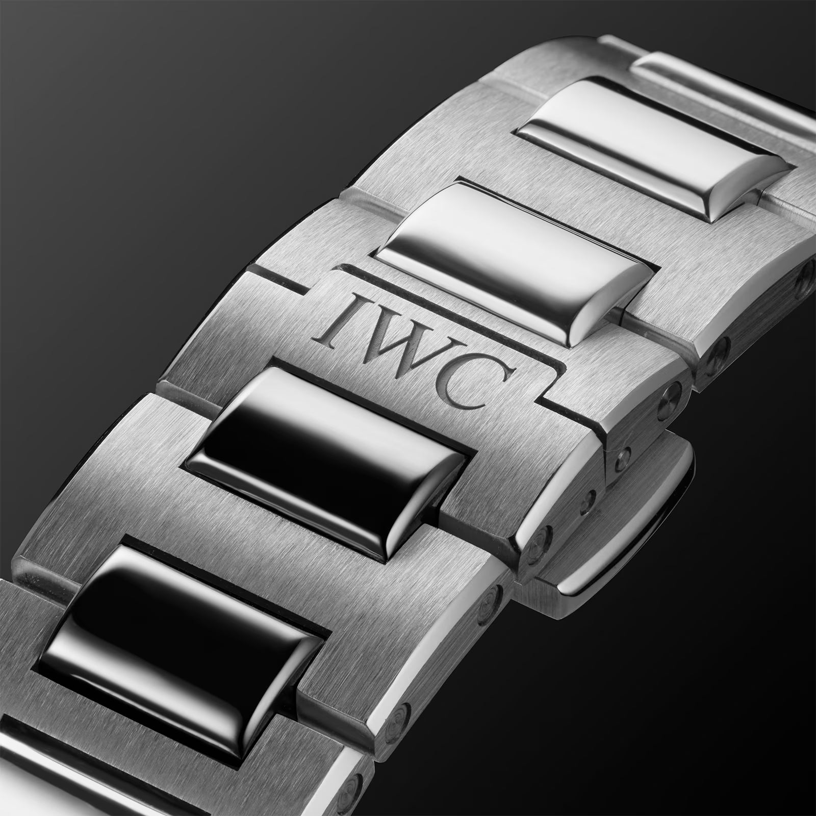 IWC Ingenieur Automatic 35mm Ladies Watch Silver IW324901 - Image 6