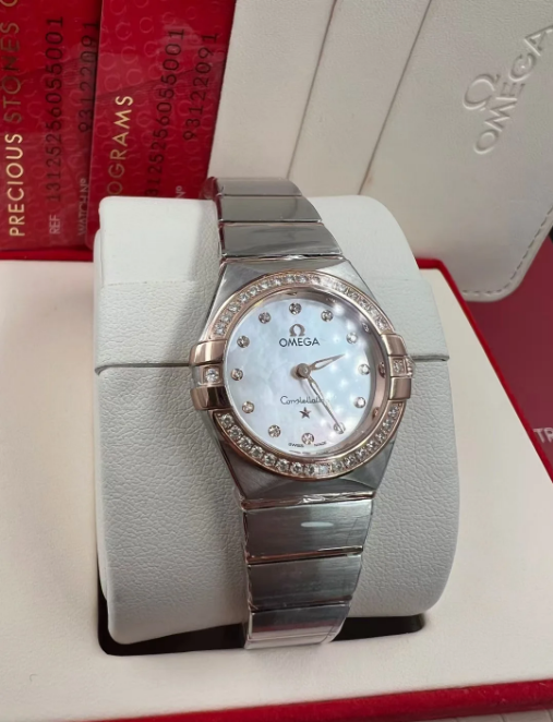 Omega Constellation Ladies' Selection 25mm steel �?Sedna�?gold on steel �?Sedna�?gold 131.25.25.60.55.001 - Image 4