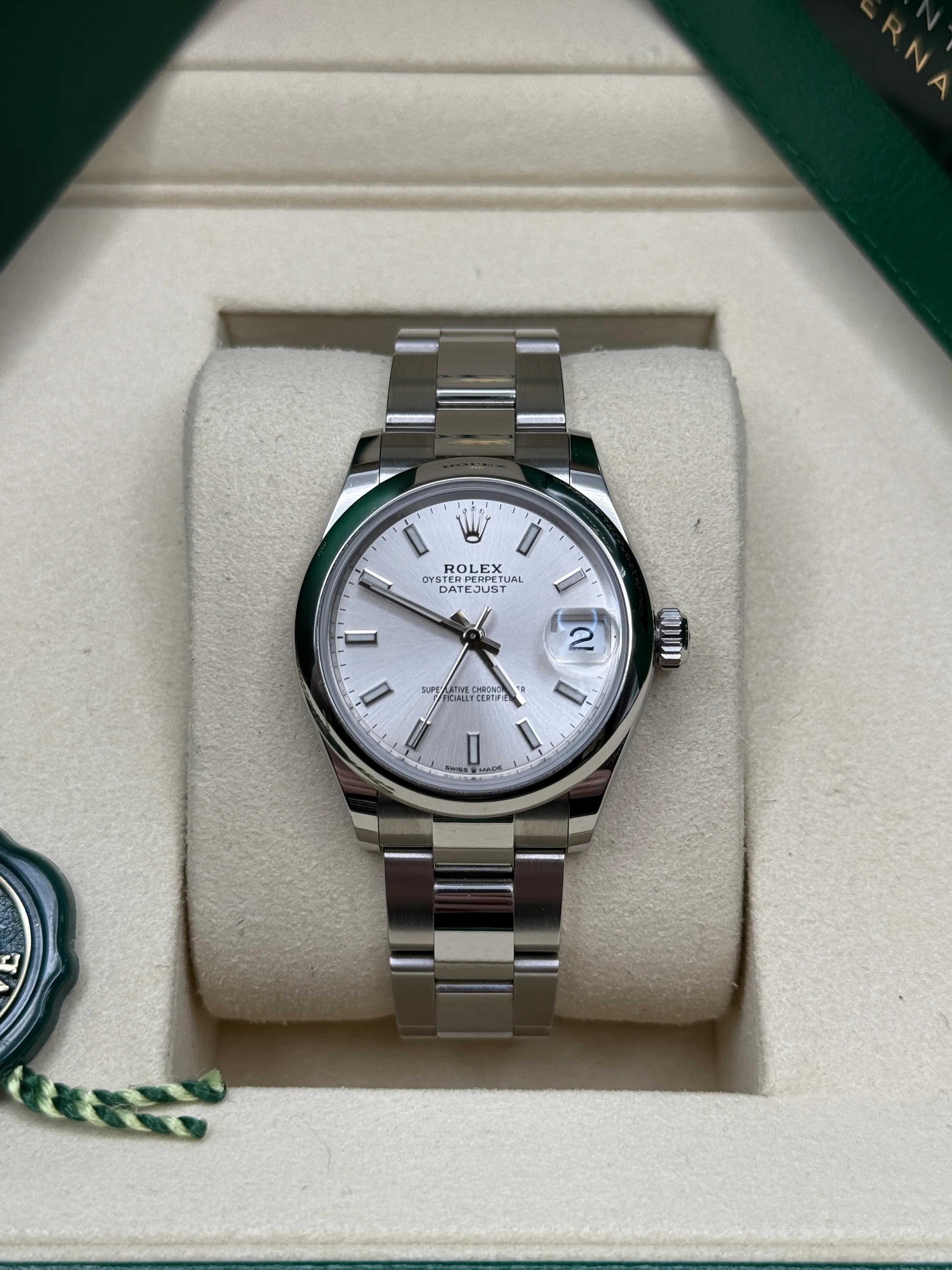 Rolex Datejust m278240-0005/0006 31mm Silver Index Domed Bezel Oyster Oystersteel - Image 5