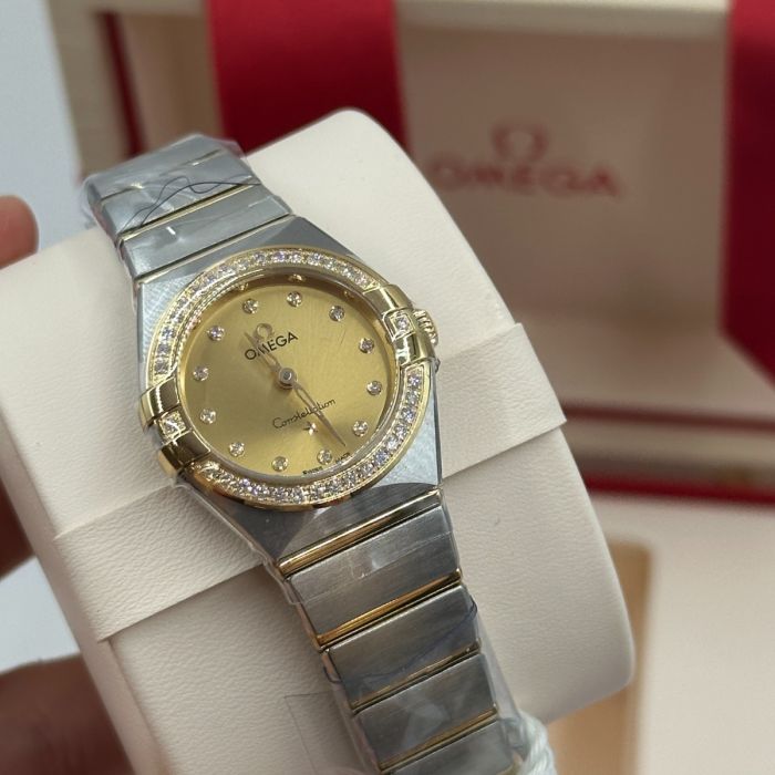 Omega Constellation Ladies' Selection 25mm steel �?yellow gold on steel �?yellow gold 131.25.25.60.58.001 - Image 7