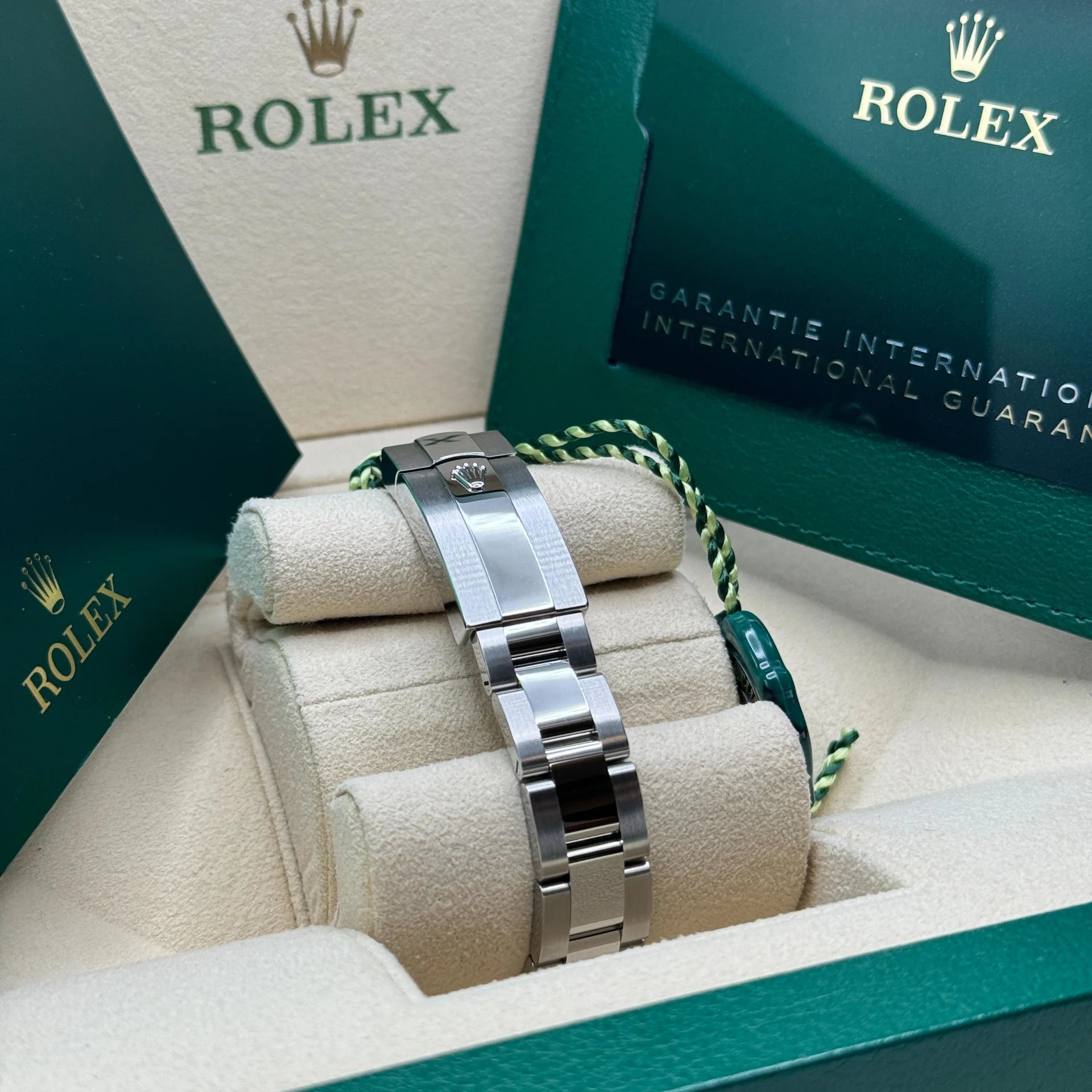 Rolex Lady-Datejust 28mm 279174 Mother Of Pearl Diamond Dial Oyster Bracelet - Image 6