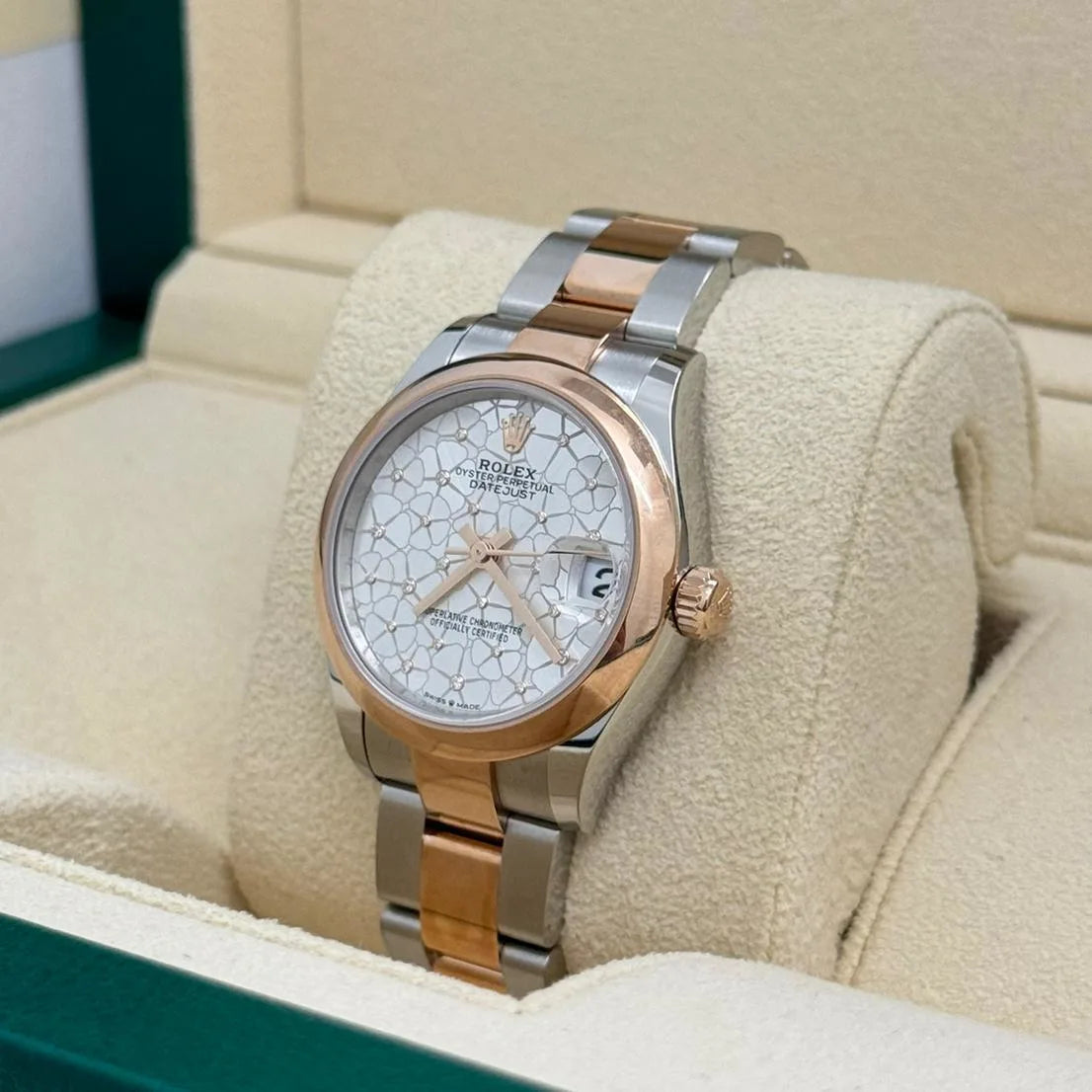Rolex Datejust m278241-0031/0032 31mm Silver Floral Motif Dial Oyster Bracelet Watch - Image 5
