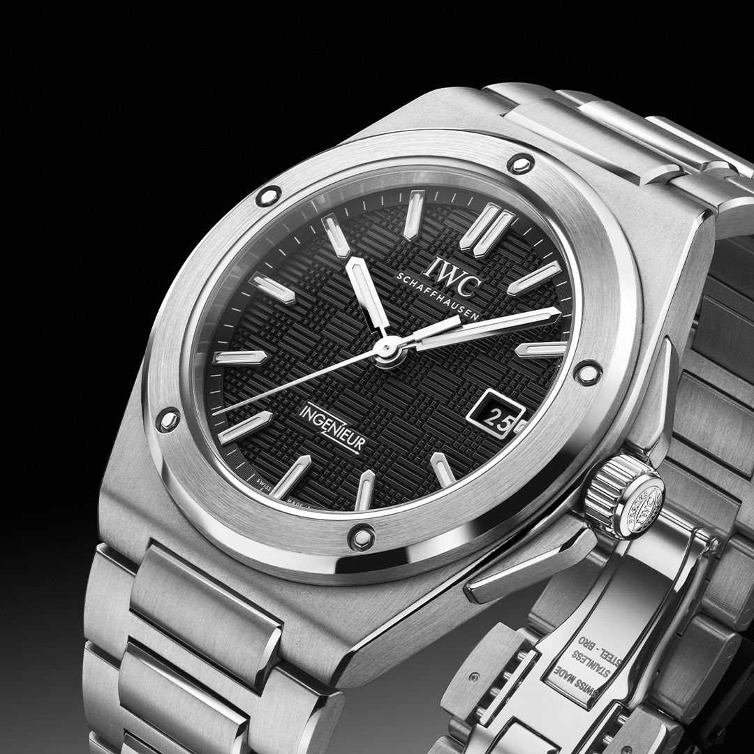 IWC Ingenieur 40mm Black Dial Steel Mens Watch IW328901 - Image 7