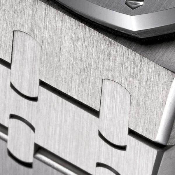 Audemars Piguet Royal Oak Grande Complication Ref. # 25865BC.OO.1105BC.01 - Image 5