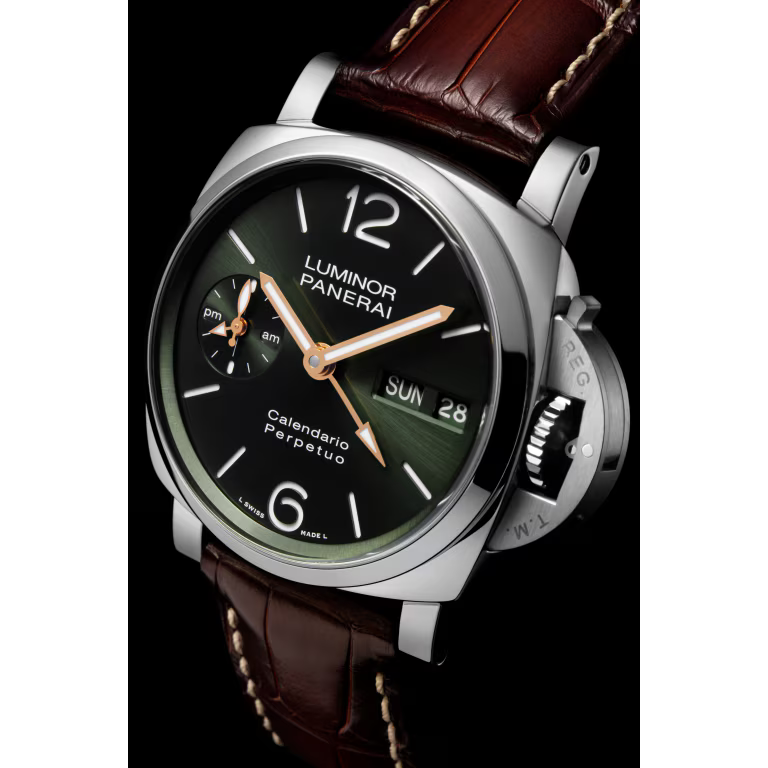 Panerai Luminor Perpetual Calendar GMT Platinumtech�?44mm PAM00715 - Image 2