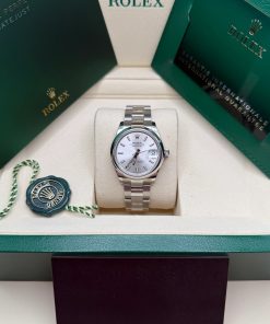 Alternative view of Rolex Datejust m278240-0005/0006 31mm  Silver Index Domed Bezel Oyster Oystersteel