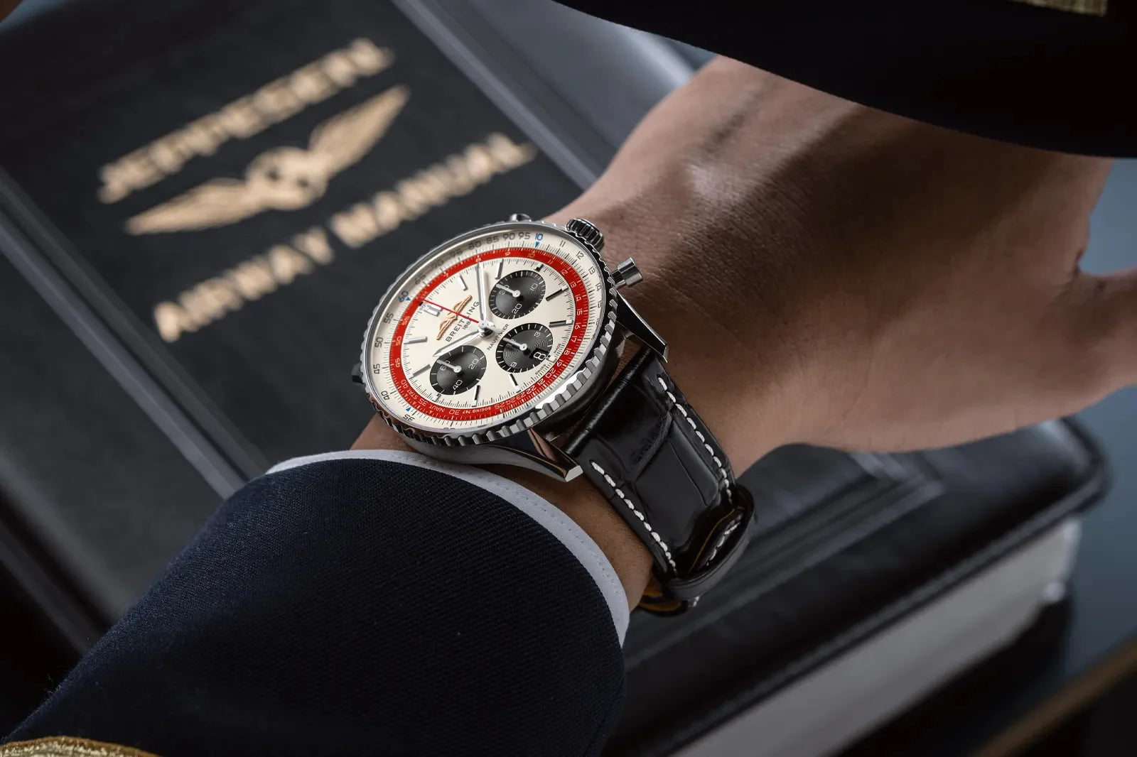 Breitling Navitimer B01 Chronograph 43 Boeing 747 Limited Edition Boutique Exclusive Stainless Steel Bracelet AB01383B1G1A1 - Image 3