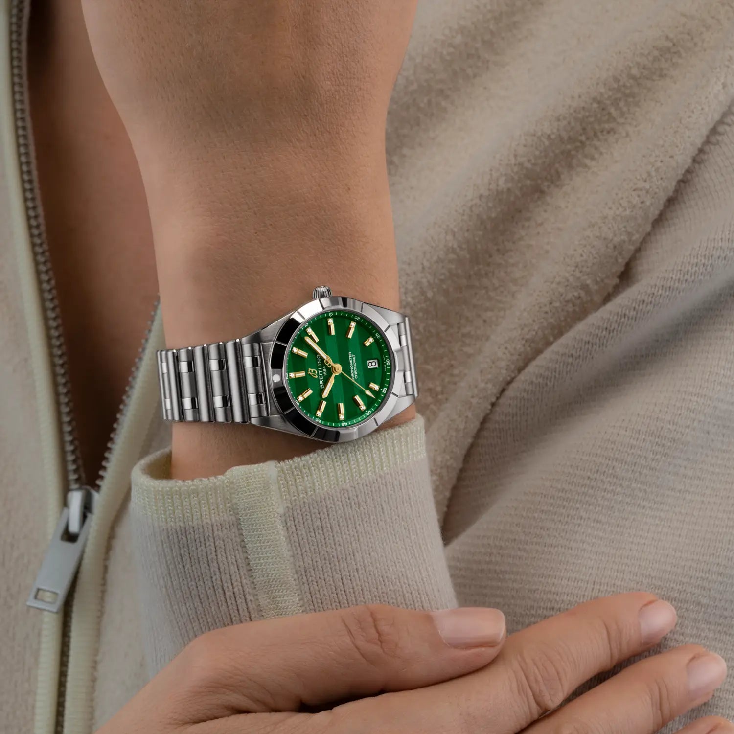 Breitling Chronomat 32 Six Nations Ireland A773107A1L1A1 - Image 5