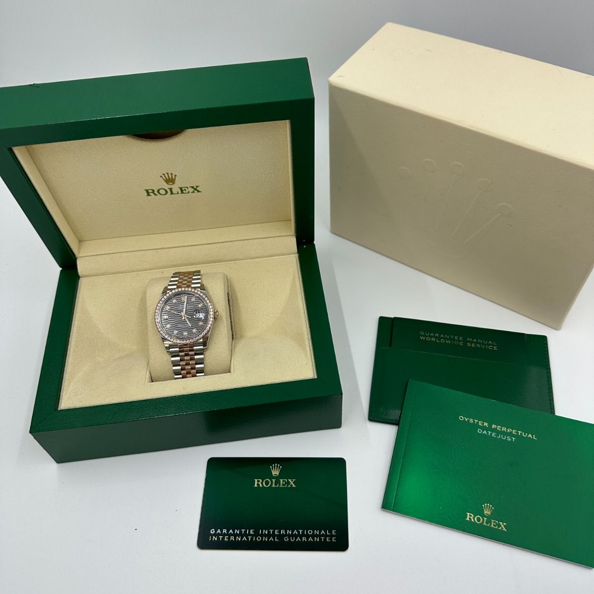 Rolex Datejust 36mm 126281 Slate Fluted Motif Diamond Dial Diamond Bezel and Oyster Bracelet - Image 8