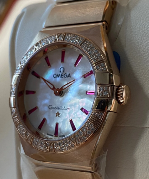 Omega Constellation Ladies' Selection 28mm Sedna�?gold on Sedna�?gold 131.55.28.60.55.004 - Image 3