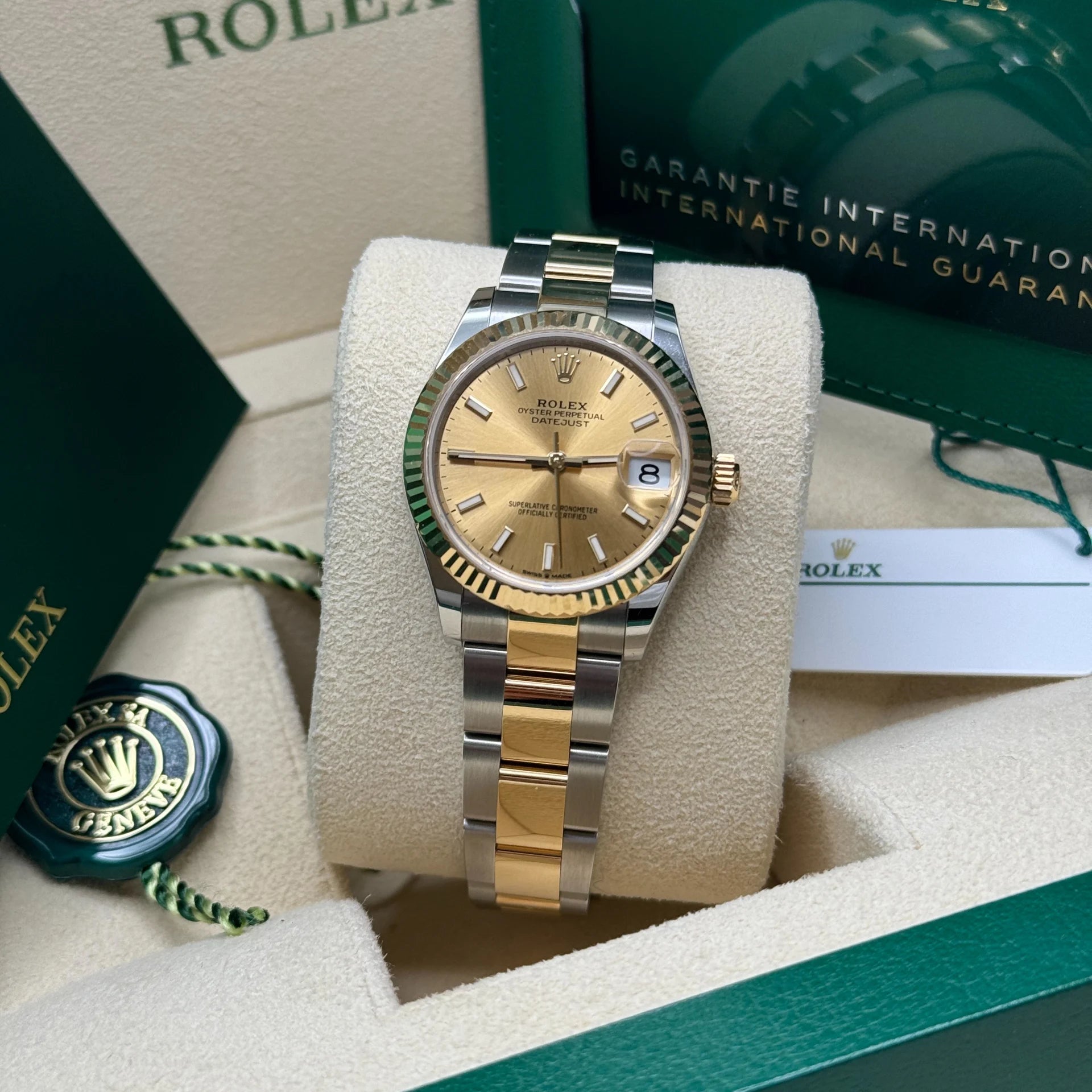 Rolex Datejust m278273-0013/0014 31mm Champagne Dial Stainless Steel and Yellow Gold Oyster Watch - Image 3