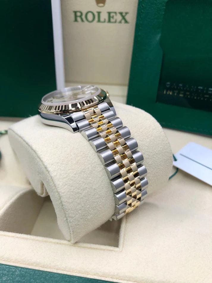 Rolex Datejust m278273-0003/0004 31mm Silver Dial Stainless Steel and Yellow Gold Oyster Watch - Image 12