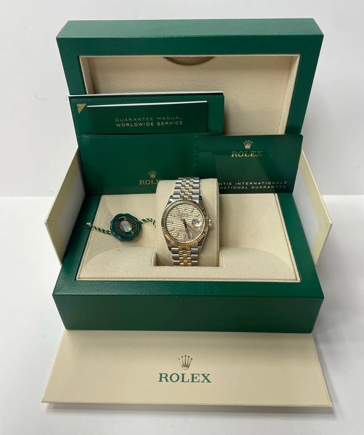 Rolex Datejust 36mm 126233 Golden Fluted Motif 36mm Dial Oyster Bracelet - Image 12