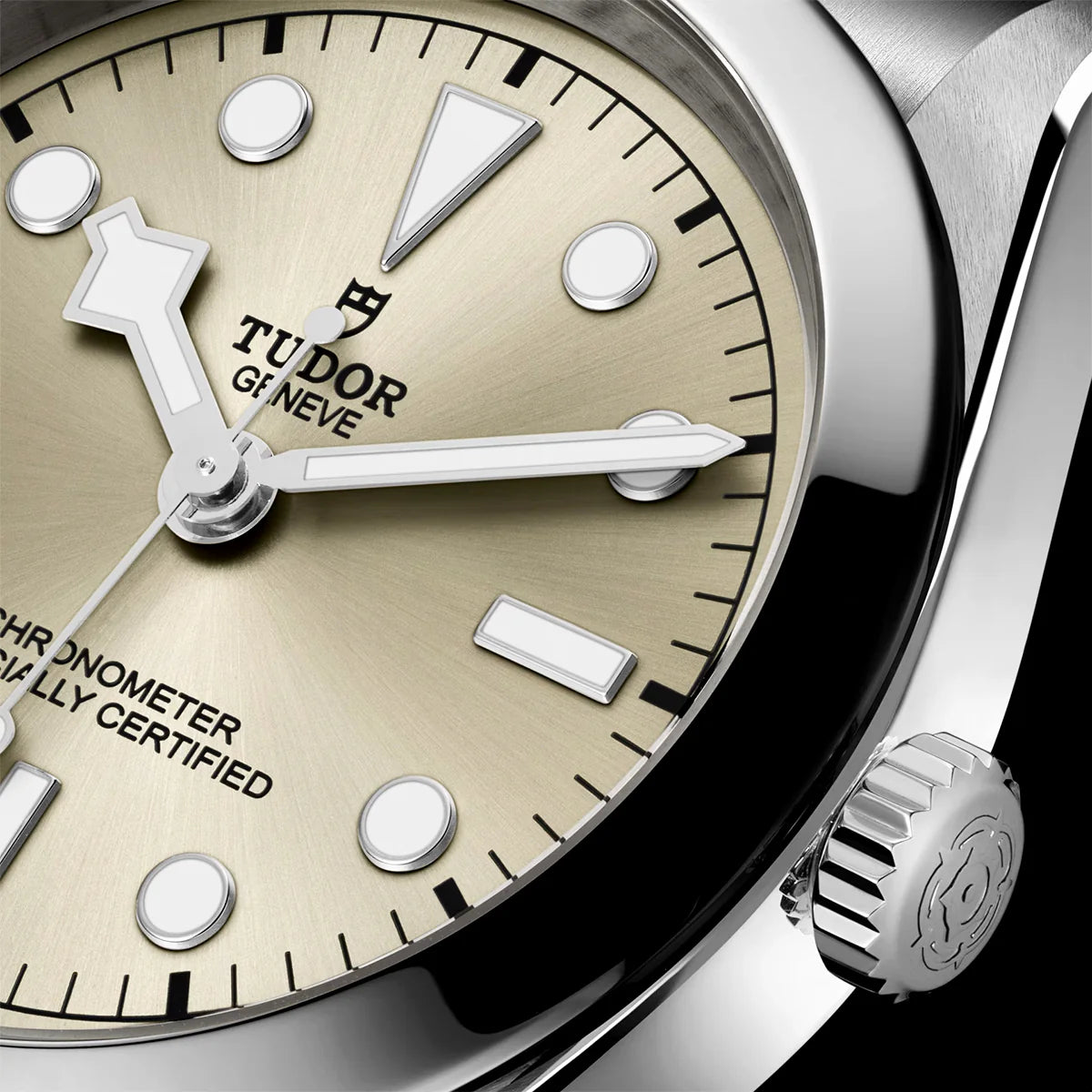 TUDOR Black Bay 39mm Light Champagne Dial Men's Bracelet Watch M79660-0003 - Image 2