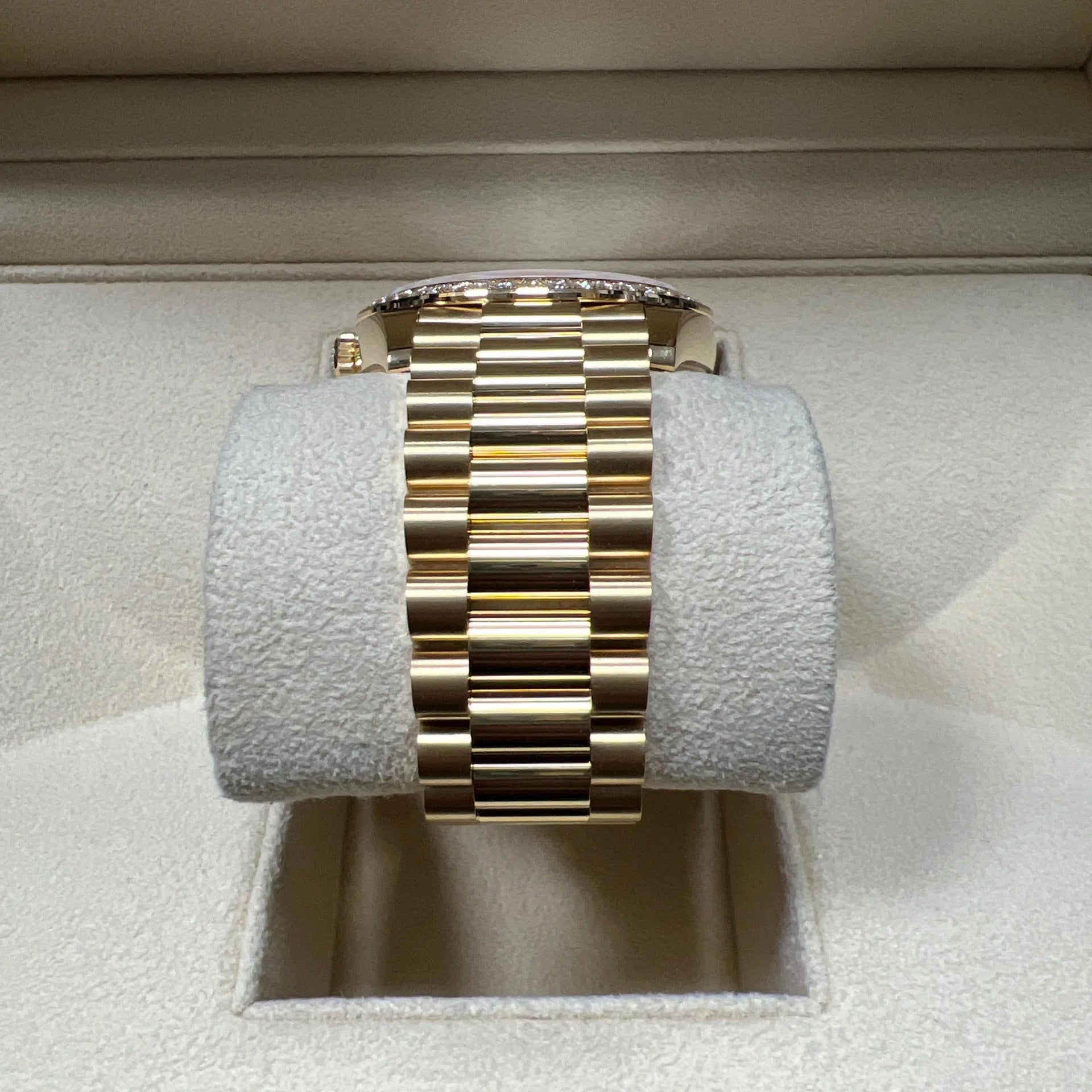 Rolex Day-Date 40mm White Mother-of-Pearl Dial President Watch 228348RBR-0046 - Image 7