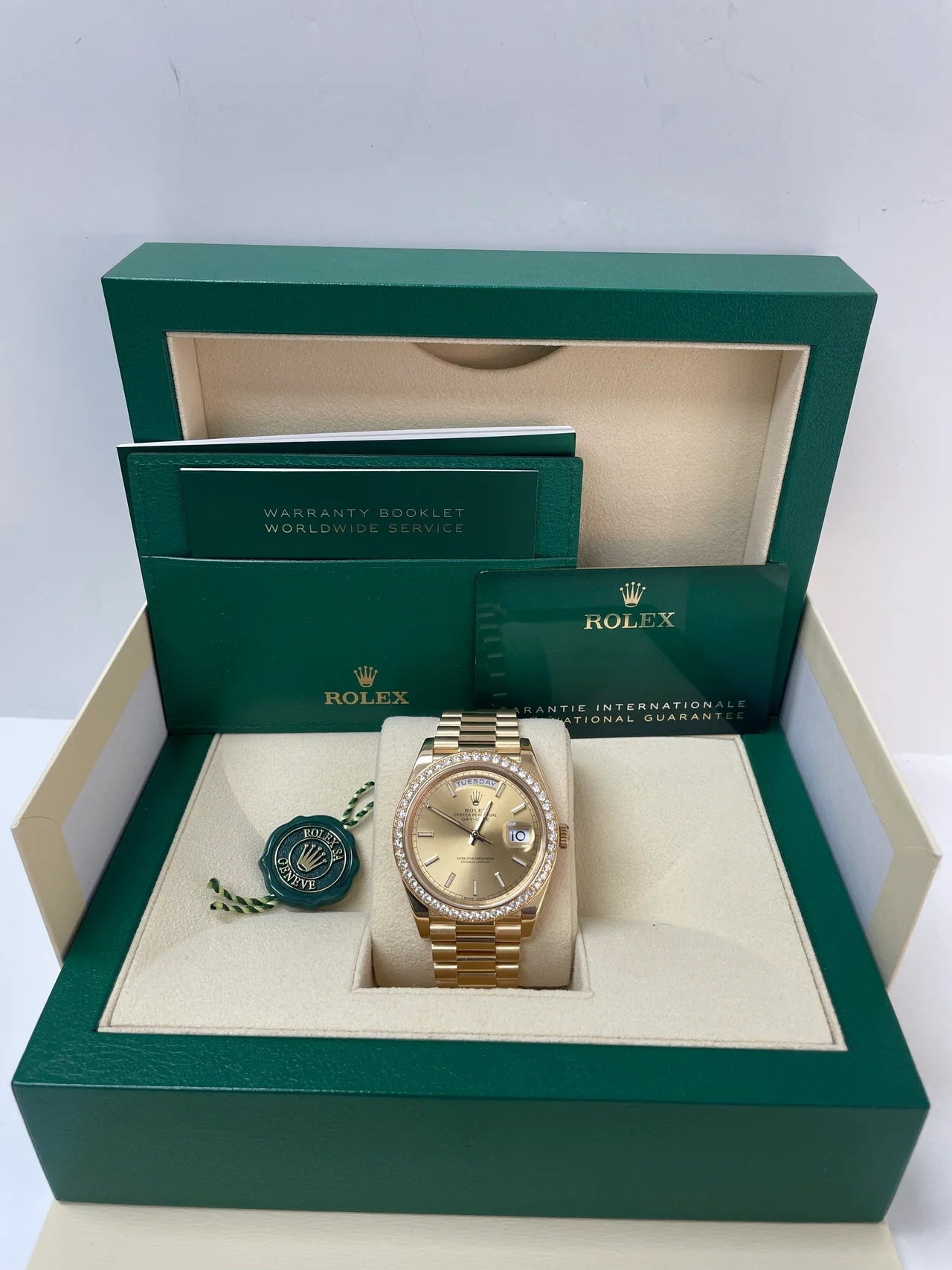 Rolex Day-Date 40mm Champaign Dial and Diamond Bezel Yellow Gold President Bracelet 228348RBR-0008 - Image 7