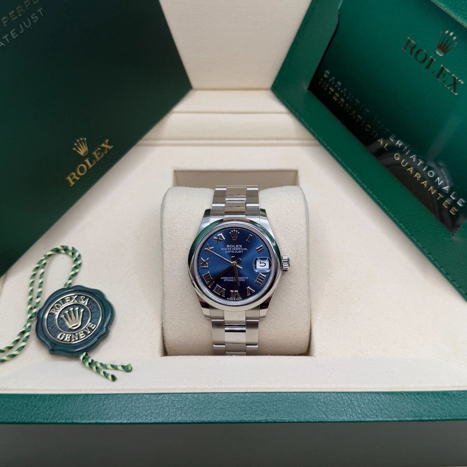 Rolex Datejust m278240-0017/0018 31mm Blue Roman Domed Bezel Oyster Oystersteel - Image 2