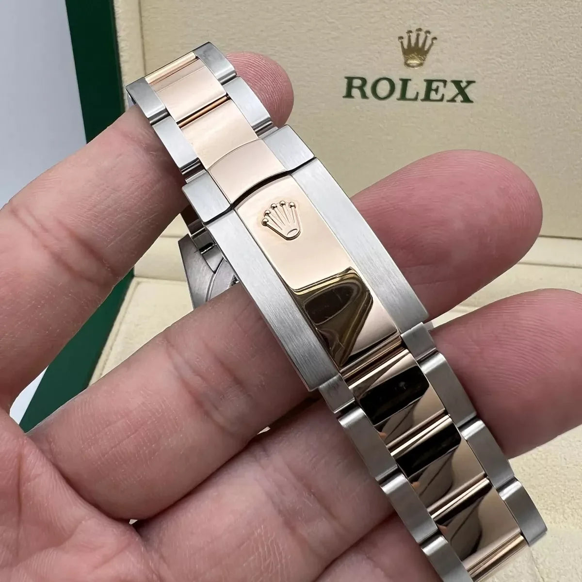 Rolex Datejust 41mm 126301 Sundust Diamond Jubilee Steel and Everose Gold Watch - Image 8