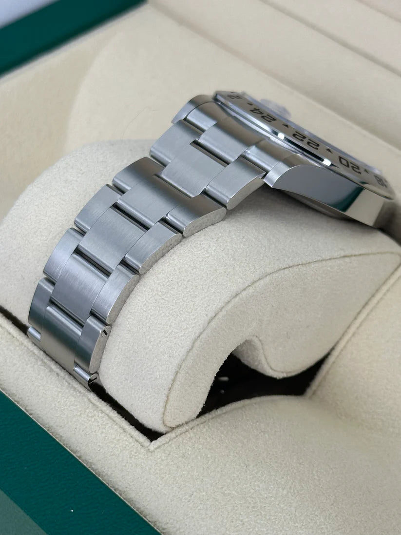 Rolex Explorer II 226570 Black 42mm Men’s Watch - Image 3