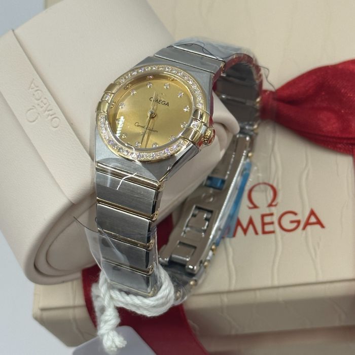 Omega Constellation Ladies' Selection 25mm steel �?yellow gold on steel �?yellow gold 131.25.25.60.58.001 - Image 10