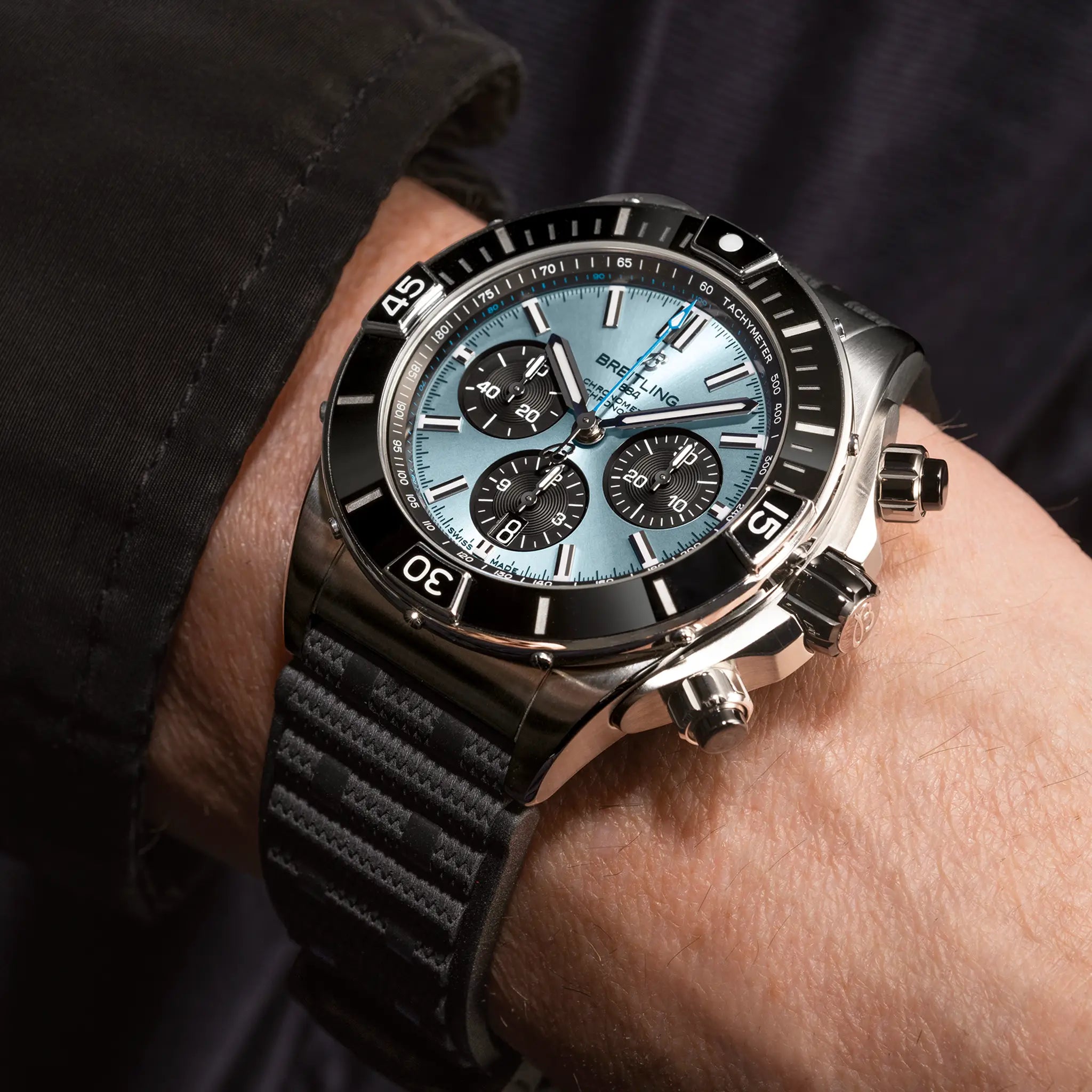 Breitling Chronomat B01 44mm PB0136251C1S1 - Image 4