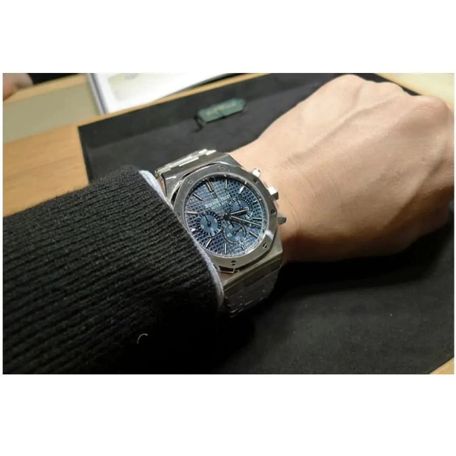 Audemars Piguet Royal Oak Chronograph Blue Dial 41MM Watch - Image 4