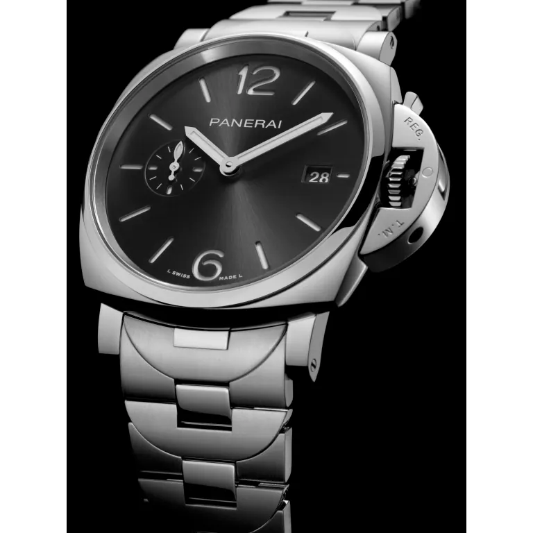Panerai Luminor Due 42mm PAM01387 - Image 4