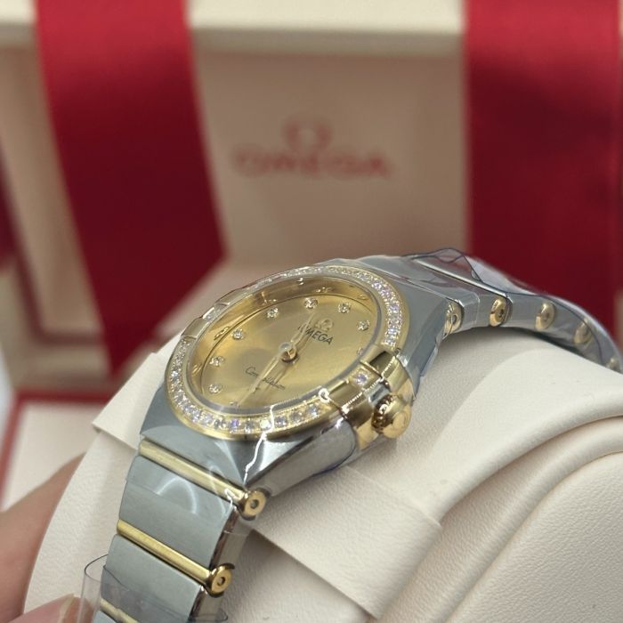 Omega Constellation Ladies' Selection 25mm steel �?yellow gold on steel �?yellow gold 131.25.25.60.58.001 - Image 8