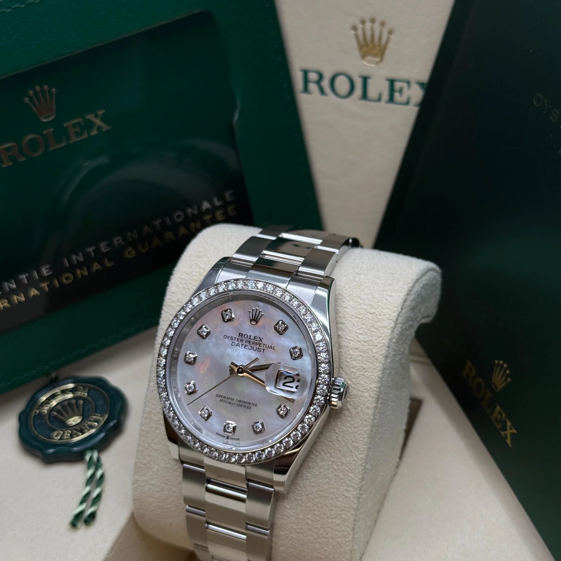 Rolex Datejust 36mm 126284 Mother-of-Pearl Dial Oyster Bracelet - Image 11