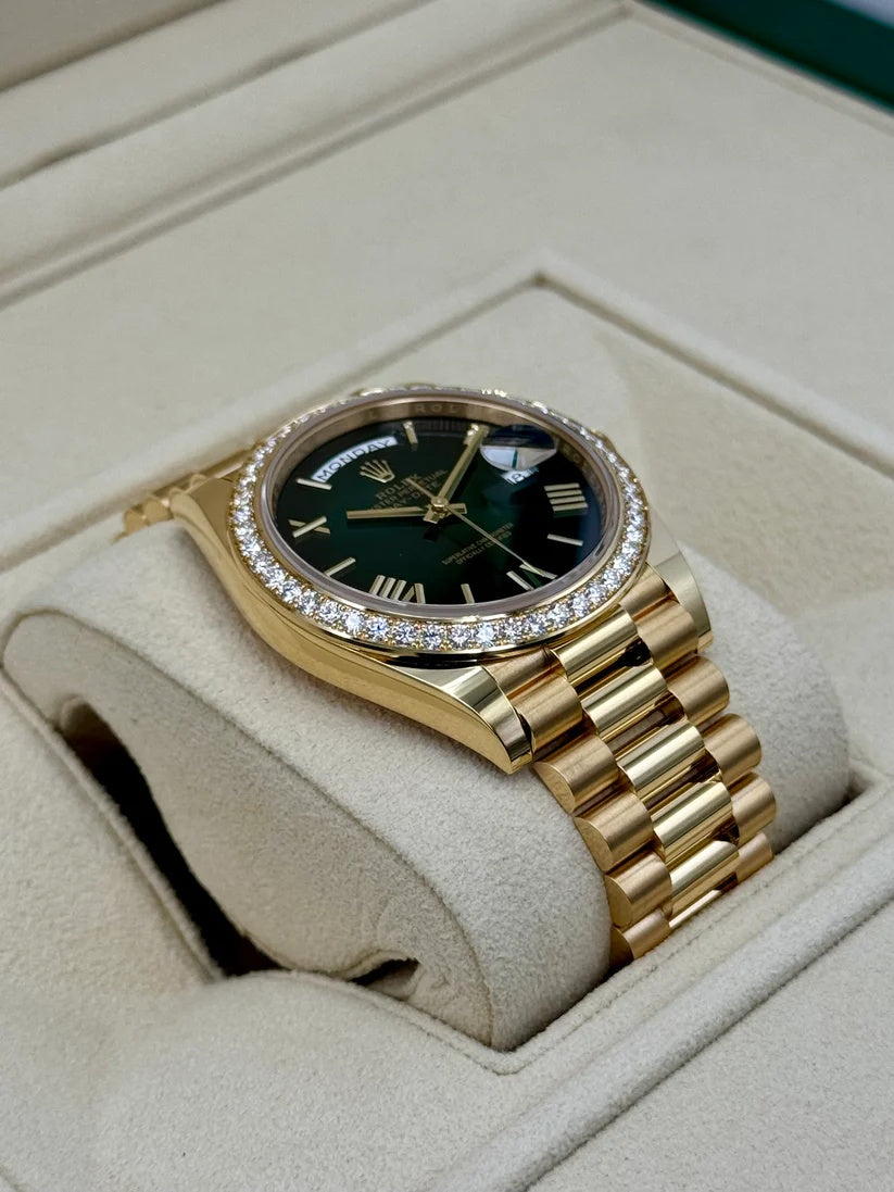 Rolex Day-Date President 40mm Yellow Gold Green Ombre Dial Diamond Bezel - 228348rbr - Image 4