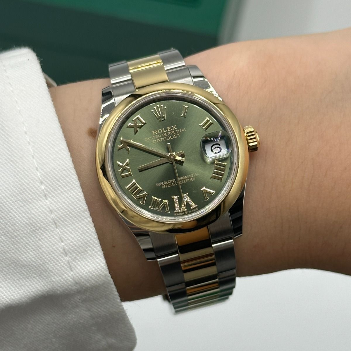 Rolex Datejust m278243-0015/0016 31mm Olive Green Dial Yellow Rolesor Oyster Watch - Image 13
