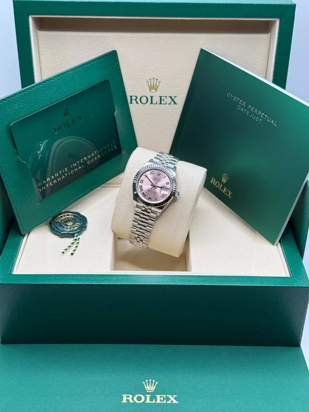 Rolex Lady-Datejust 28mm 279174 Pink Roman Dial Oyster Bracelet - Image 13